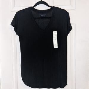 Adam Levine Woman's Basic Black Essential V Neck Tee Shirt S